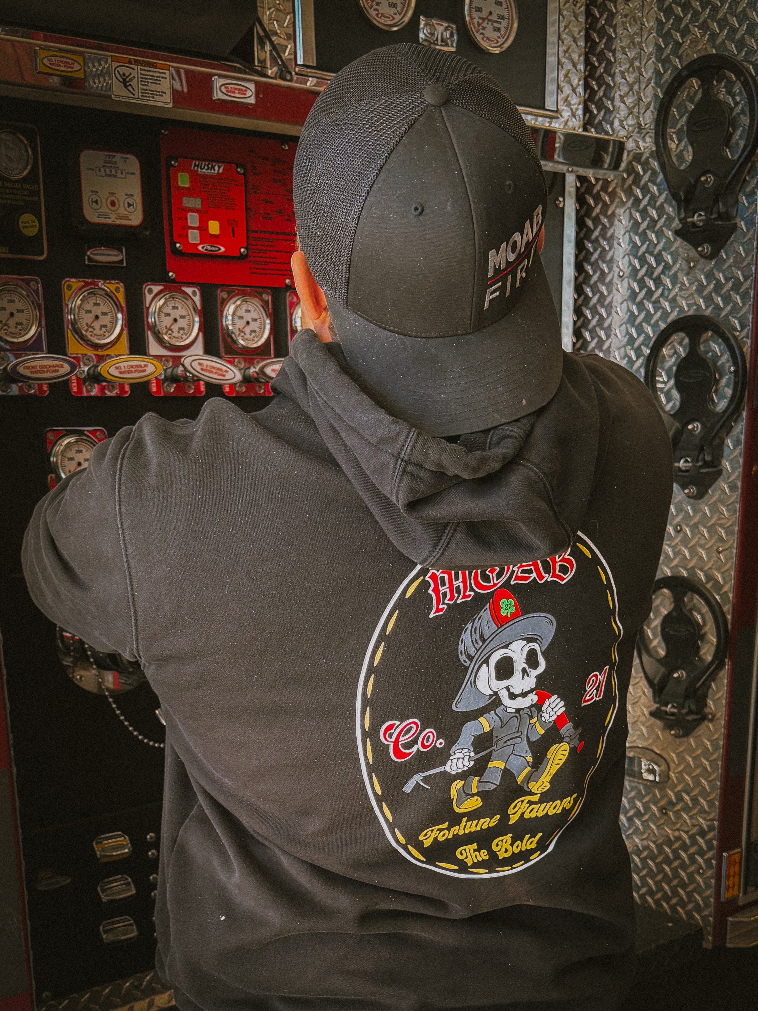 Engine Co. 21 Carhartt Mid-Weight Hoodie